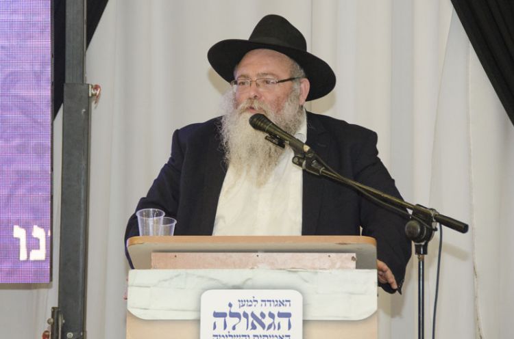 עצרת תפילה לזכות הרב גינזבורג